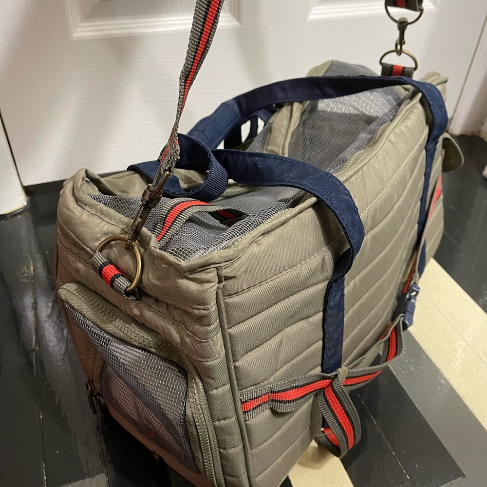 Heavy Duty Small Dog/Cat Carrier